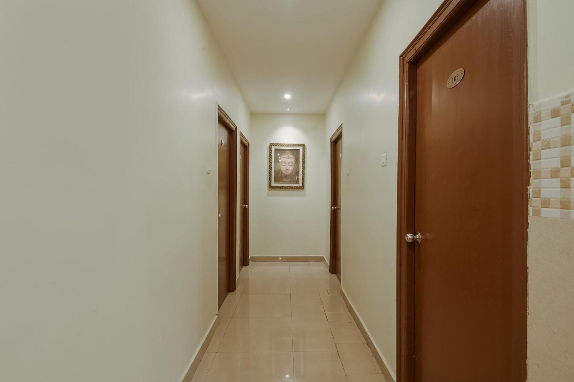 Hotel O Anu Grand Визакхапатнам Екстериор снимка